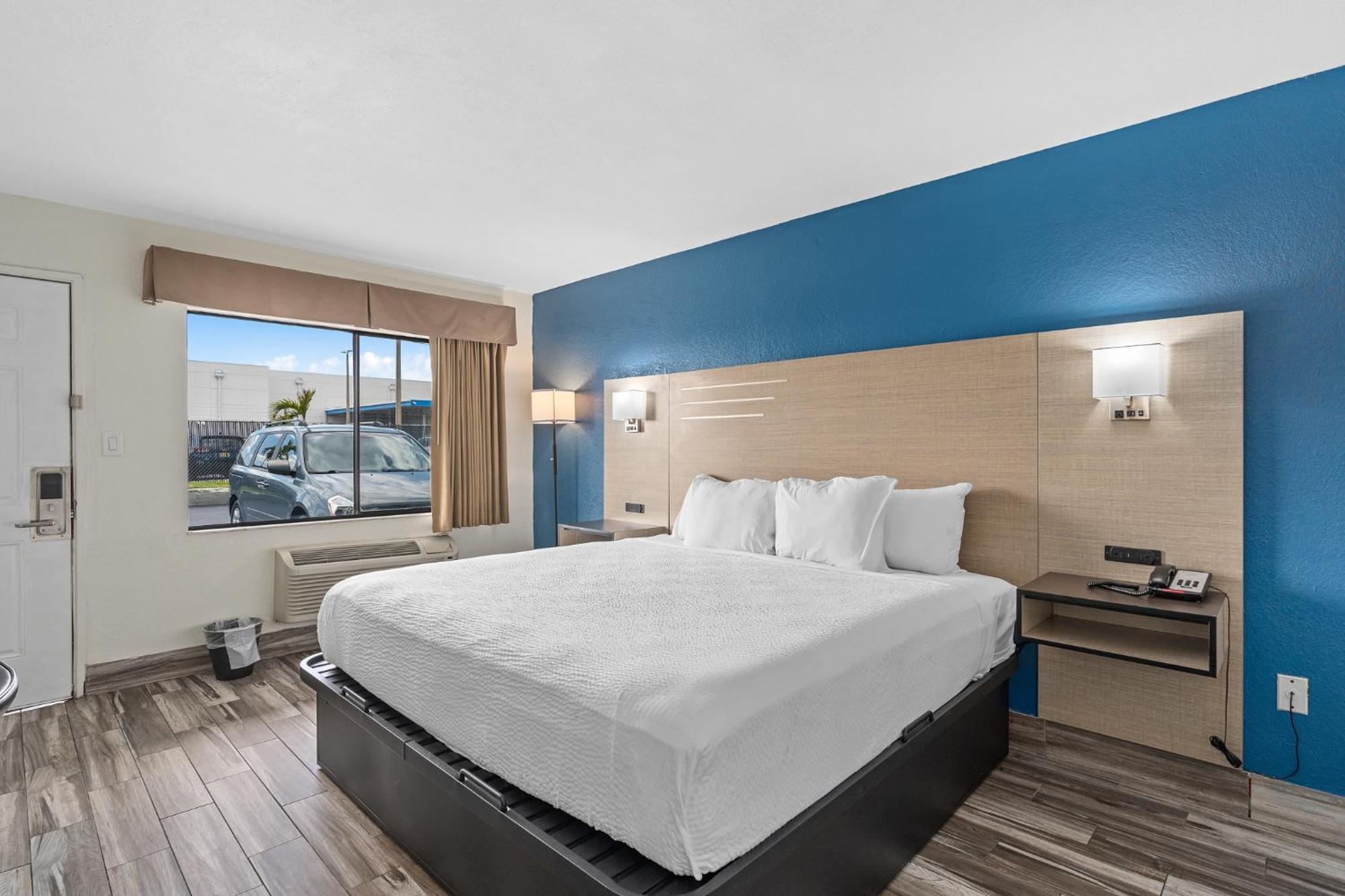 Hotel Baymont By Wyndham Orlando Downtown Exterior foto